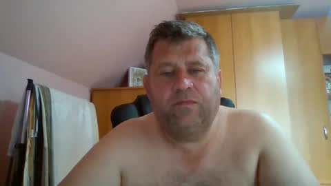 Snapshot of freeboy80180 chatting on September 10, 2025, 3:23 pm freeboy80180 online show from September 10, 2025, 3:23 pm
