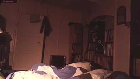 Duckmysick online show from February 4, 2026, 11:09 pm