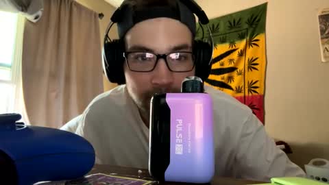 freezeskiii online show from September 9, 2025, 10:09 pm