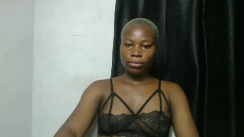 frekkymorelle online show from March 9, 2025, 8:07 am