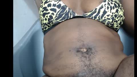 frekkymorelle online show from October 3, 2025, 5:48 am