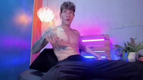 Xavier online show from November 30, 2025, 1:59 pm