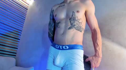 Snapshot of french_sexx chatting on February 13, 2026, 1:34 am Xavier online show from February 13, 2026, 1:34 am