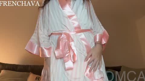 Snapshot of frenchava chatting on October 5, 2025, 1:59 am Ava online show from October 5, 2025, 1:59 am