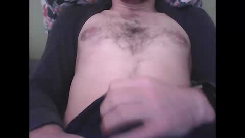 Snapshot of frencheeboy chatting on January 24, 2025, 11:26 am frencheeboy online show from January 24, 2025, 11:26 am