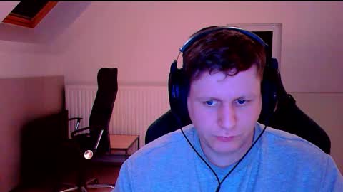 French fries online show from October 8, 2025, 6:38 pm