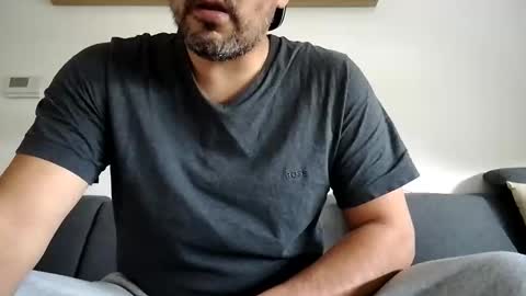 Horny french hard online show from November 23, 2025, 11:32 am