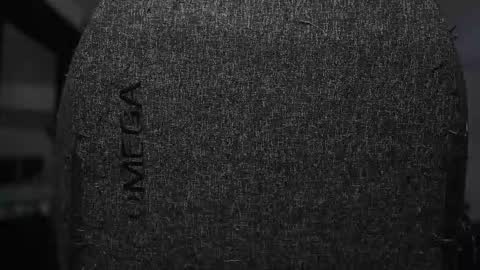 cameron online show from November 19, 2025, 8:42 pm
