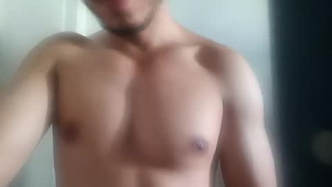 Snapshot of frey212121 chatting on November 7, 2025, 2:39 pm Phantom online show from November 7, 2025, 2:39 pm