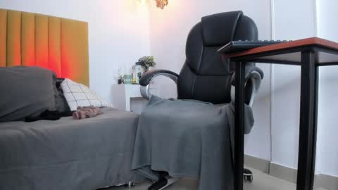 Freya online show from January 11, 2026, 4:01 pm