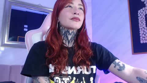 Snapshot of freya_b chatting on January 30, 2025, 3:22 am freya online show from January 30, 2025, 3:22 am