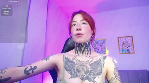 Snapshot of freya_b chatting on February 4, 2025, 12:44 pm freya online show from February 4, 2025, 12:44 pm