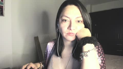 freya_shaik_ online show from January 31, 2025, 4:47 am
