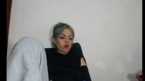 Snapshot of freyaa_sorceress chatting on January 19, 2025, 10:28 am freyaa_sorceress online show from January 19, 2025, 10:28 am