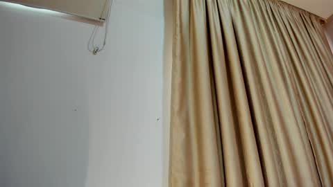 Freya Cameron online show from April 15, 2026, 12:34 pm