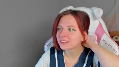 FreyaVey online show from February 7, 2026, 5:33 am