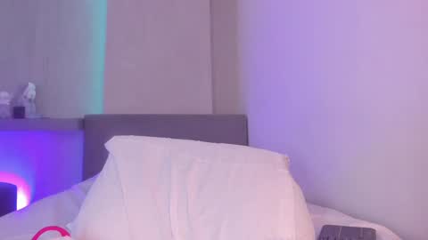 Pau. online show from October 8, 2025, 10:57 am