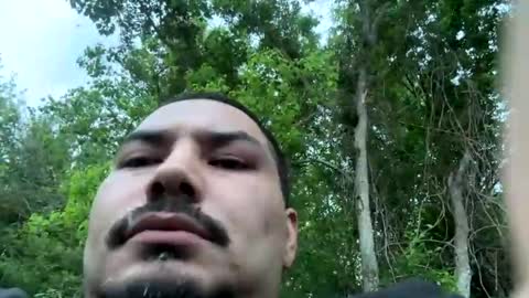 Snapshot of frez386533 chatting on April 4, 2026, 12:31 am frez386533 online show from April 4, 2026, 12:31 am