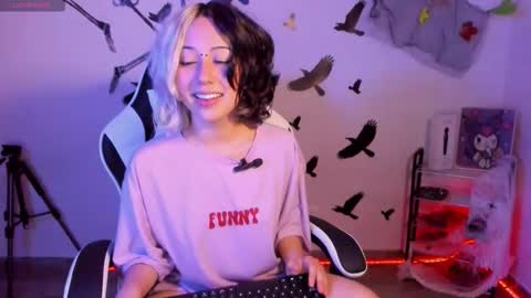 frida_lassi_ online show from October 11, 2025, 1:16 am