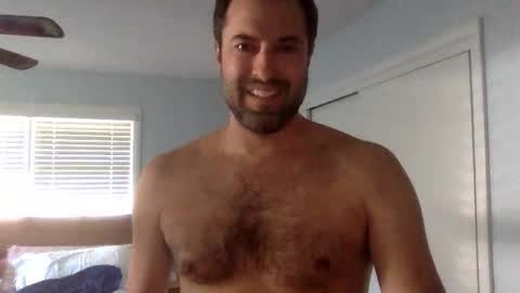 friskyfun123 online show from April 7, 2026, 5:46 pm