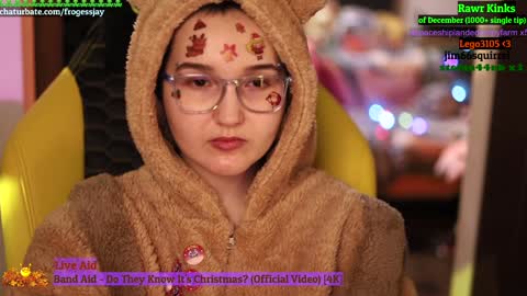 Snapshot of frogessjay chatting on December 16, 2024, 11:39 pm Jaywise Frogfoot online show from December 16, 2024, 11:39 pm