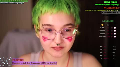 Snapshot of frogessjay chatting on February 24, 2025, 12:41 am Jaywise Frogfoot online show from February 24, 2025, 12:41 am