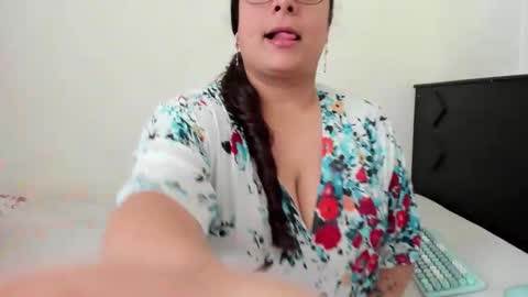 Lucy online show from February 23, 2026, 7:11 pm