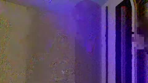 Snapshot of fromthabac chatting on October 7, 2025, 1:03 am fromthabac online show from October 7, 2025, 1:03 am