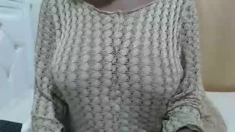 fruity28 online show from November 19, 2025, 2:00 am