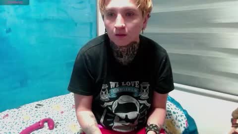          HEHIM  online show from December 3, 2025, 10:13 am