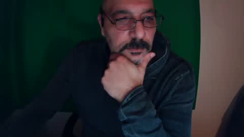 Snapshot of fuadmusa chatting on January 6, 2025, 9:54 pm fuadmusa online show from January 6, 2025, 9:54 pm