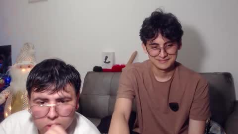 uwu online show from November 13, 2025, 1:26 am