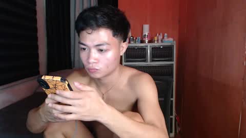 Snapshot of fuck_by_zack chatting on January 4, 2025, 10:05 am Zack online show from January 4, 2025, 10:05 am