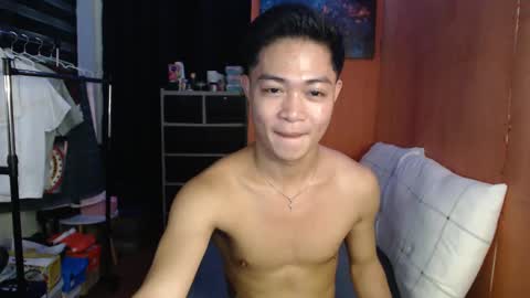 Snapshot of fuck_by_zack chatting on February 2, 2025, 1:12 am Zack online show from February 2, 2025, 1:12 am