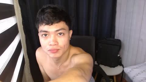 Snapshot of fuck_by_zack chatting on February 26, 2025, 1:00 am Zack online show from February 26, 2025, 1:00 am