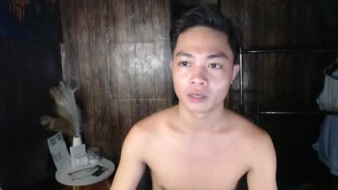 Snapshot of fuck_by_zack chatting on October 28, 2025, 2:15 am Zack online show from October 28, 2025, 2:15 am