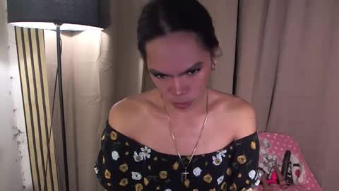 fuckdoljackylyn online show from May 12, 2026, 12:35 pm