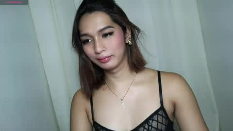 Dahlia Hawkins online show from April 4, 2026, 5:43 pm