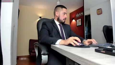 SERGIO THE SEX LAWYER online show from May 4, 2026, 3:57 am
