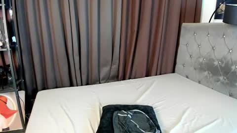 fuckgurlavener online show from February 7, 2026, 3:10 am