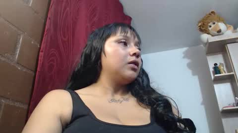 Mia and Gary  online show from March 31, 2026, 2:02 am