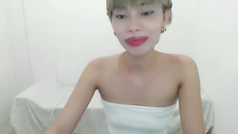Snapshot of fuckingsexy143 chatting on September 24, 2025, 2:04 am fuckingsexy143 online show from September 24, 2025, 2:04 am