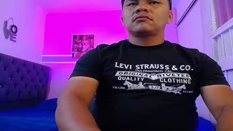 FUEGO MORO online show from June 19, 2026, 4:55 pm
