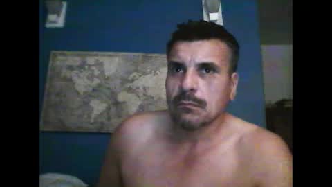 fuego1ento22 online show from October 9, 2025, 9:18 am