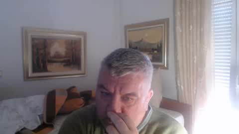 fukingcrazy online show from March 18, 2026, 11:24 am