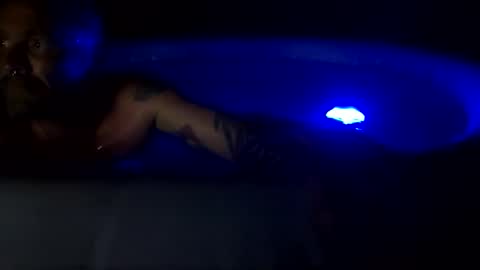 fukmelivenow online show from October 28, 2025, 12:09 pm