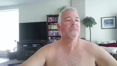 fullastars online show from September 17, 2025, 3:14 pm