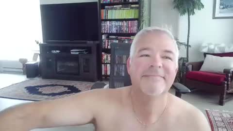 fullastars online show from September 19, 2025, 1:01 pm