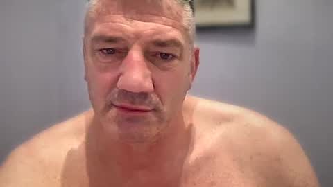 fullback_15 online show from March 15, 2026, 9:48 am