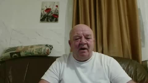 fullballs6 online show from February 12, 2026, 4:07 am